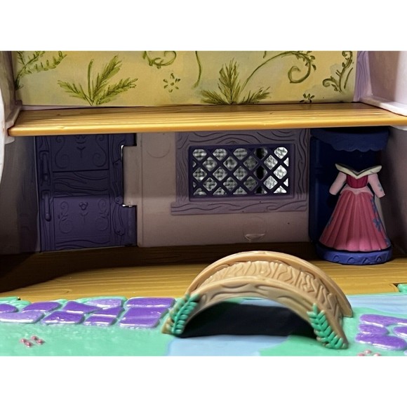 Disney Animators Littles Aurora Cottage Play Set Sleeping Beauty - Picture 11 of 16